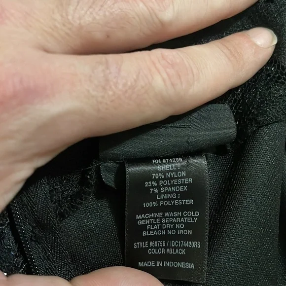 En Focus Studio Women's Black Lace Textured dress size 4 - Picture 8 of 9